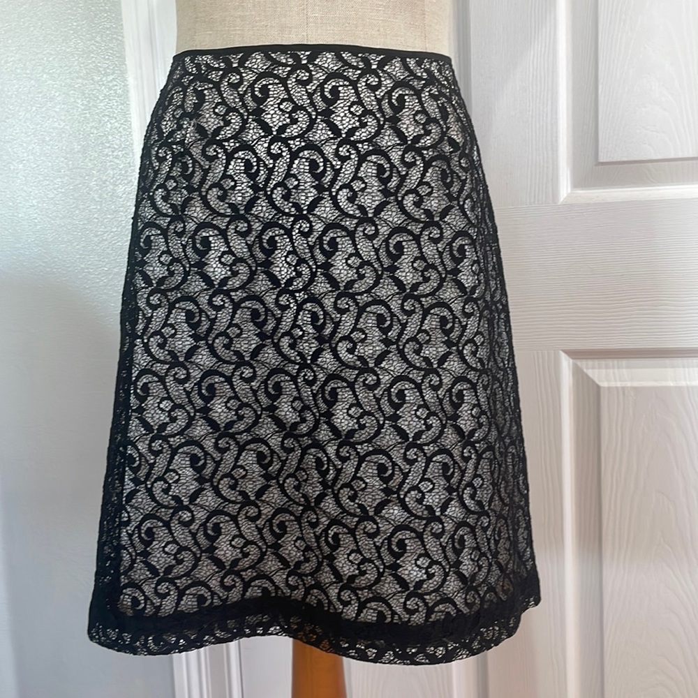 Cachet skirt formal knee length A line black white lace vintage women’s size 10